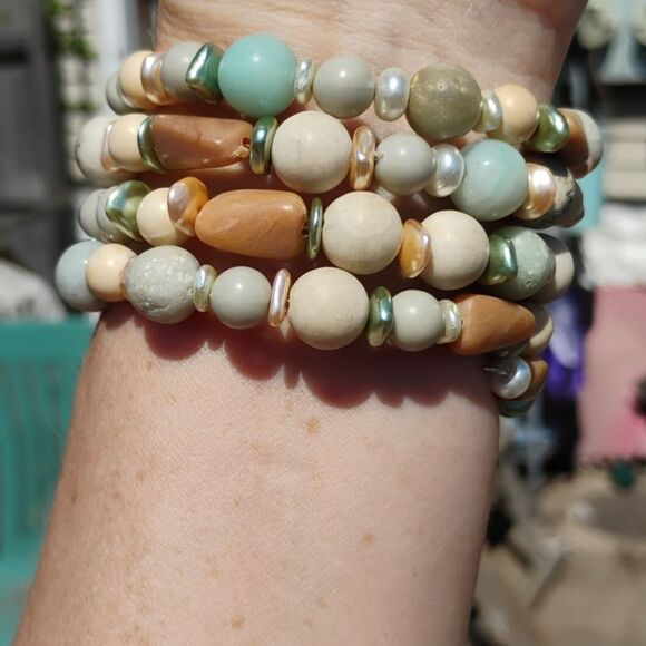 Large Wrap Bracelet Delicate Pearl Natural Stone's Handmade Original - Picture 6 of 10